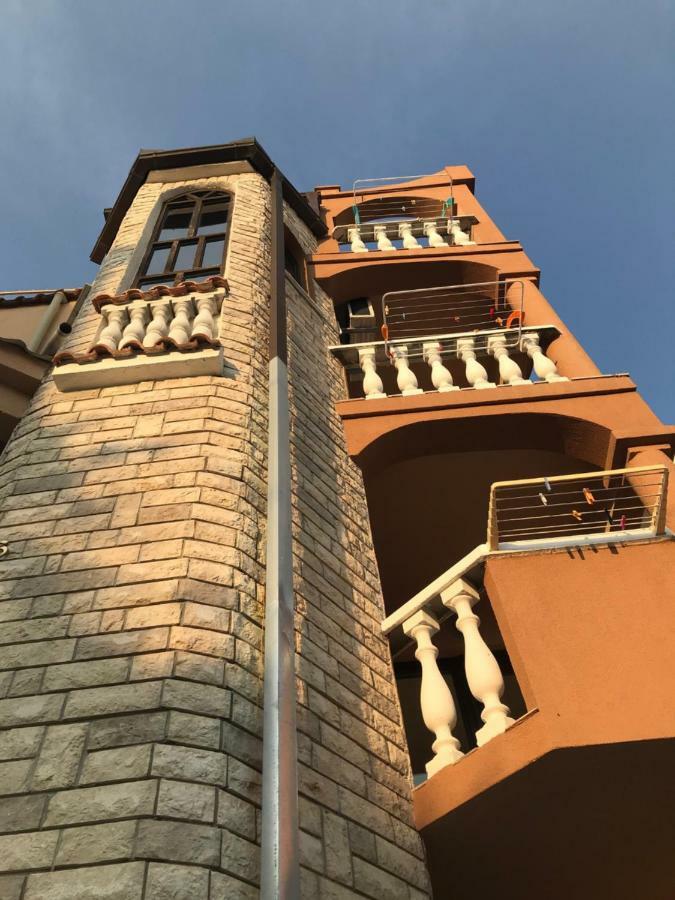 Villa Kartelo Trogir Exteriör bild