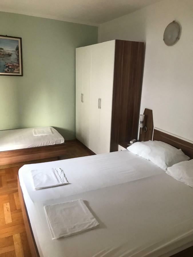 Villa Kartelo Trogir Exteriör bild