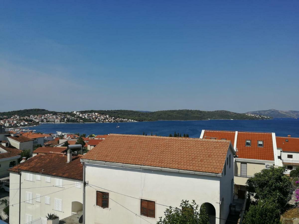 Villa Kartelo Trogir Exteriör bild